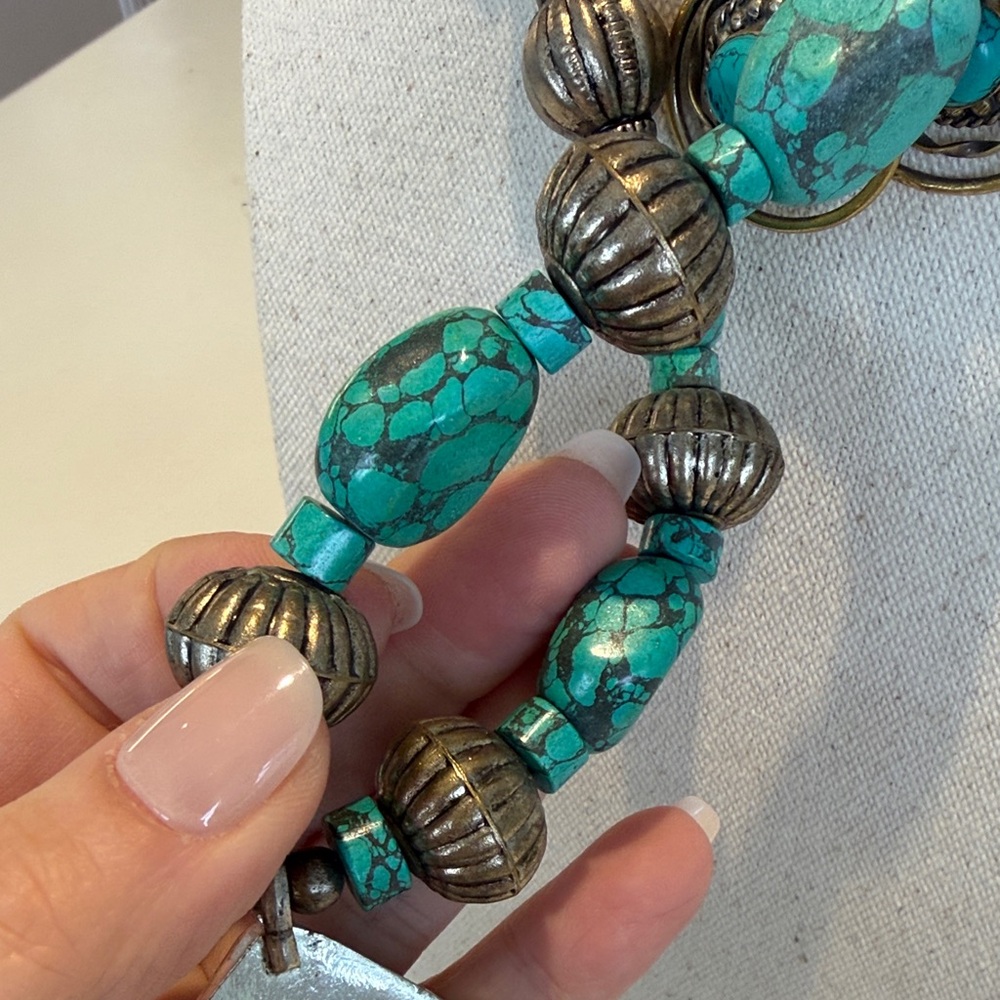 Turquoise Tibetan Silver Necklace and Earring Set - Picture 11 of 12